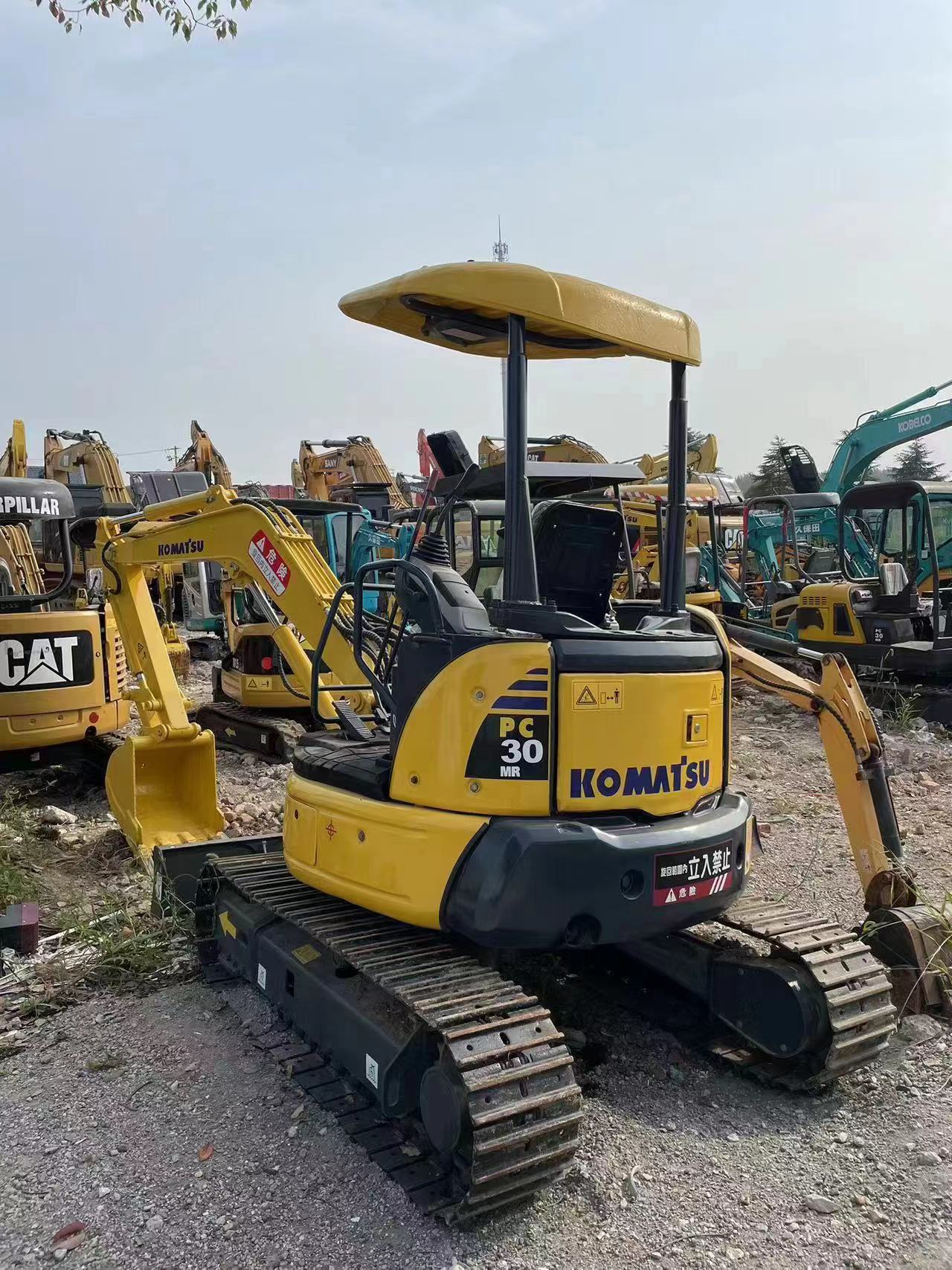 PC30MR - подержанный экскаватор Komatsu