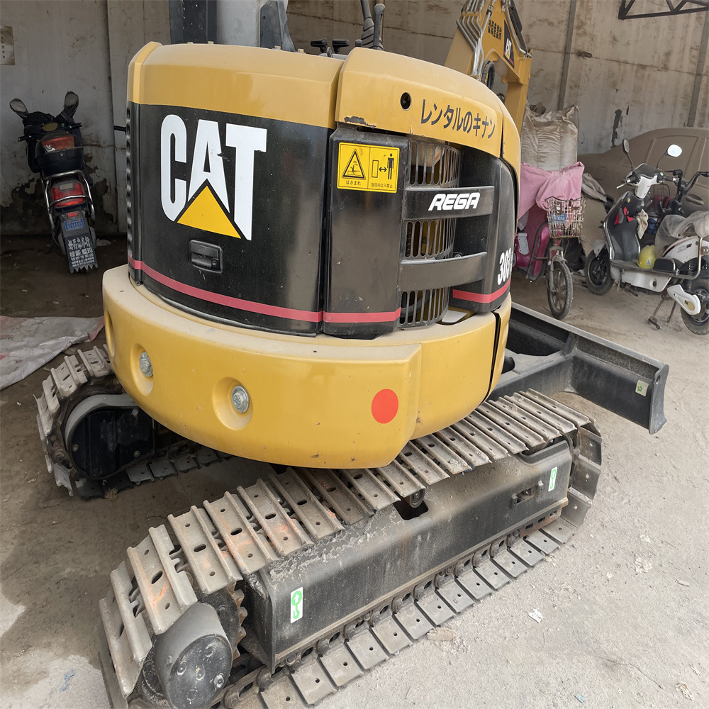 Caterpillar CAT303 CR гусеничный мини-экскаватор